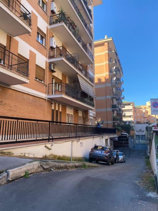 Golden Valley House 4-8 Pax - Box Auto Metro B1 Conca D'oro Treno Val D'ala Apartment Rome
