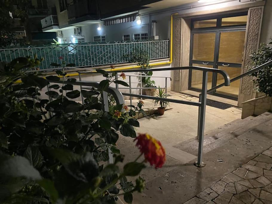 Tiburtino, Wifi Netflix Sport Ac 10 Min Metro Holiday home *