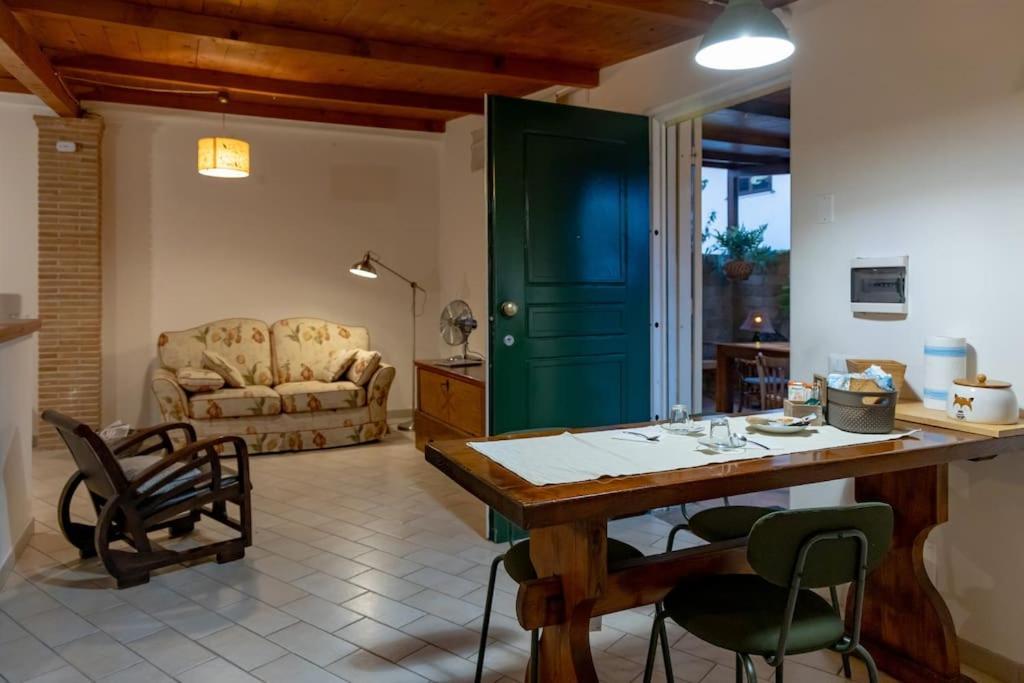 Apartamento Casa Dantemini Casa Fiera Di Piana Del Solerm Fiumicino