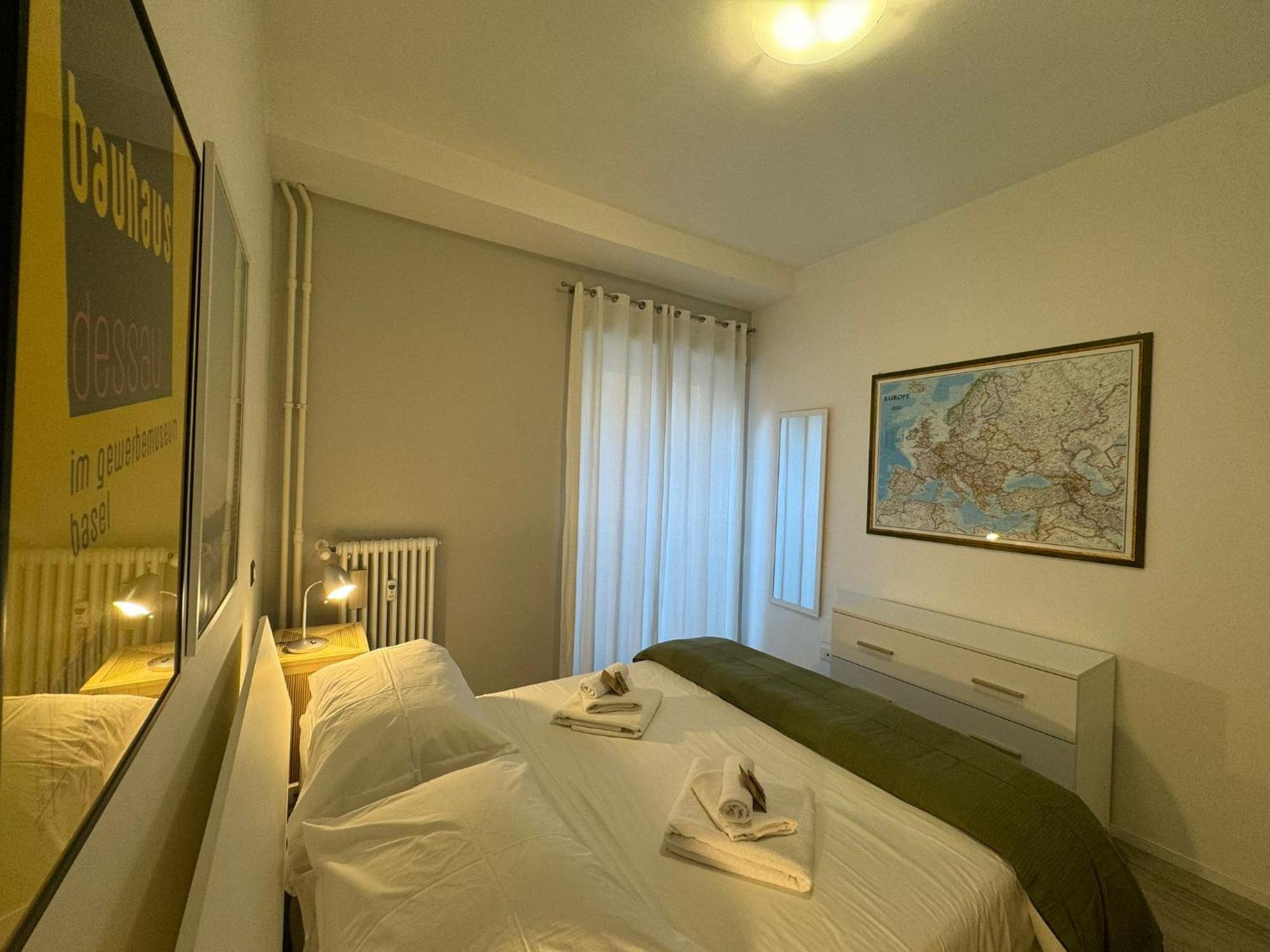 Urban Oasis Near Appia Antica Park Apartment