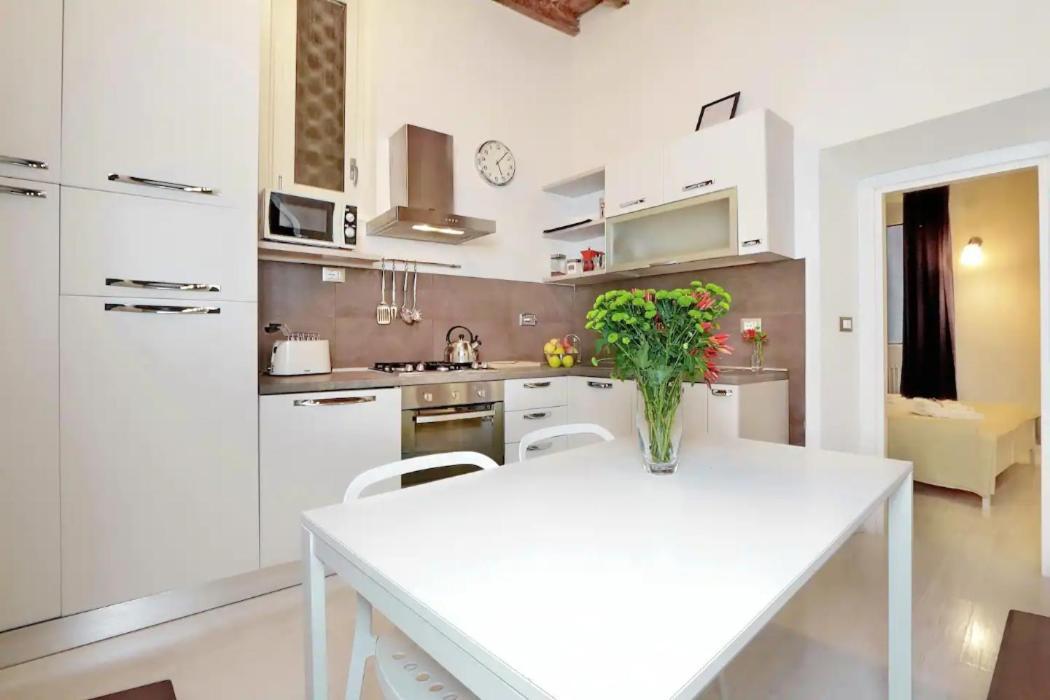Apartment Campo De Fiori Charm Rome
