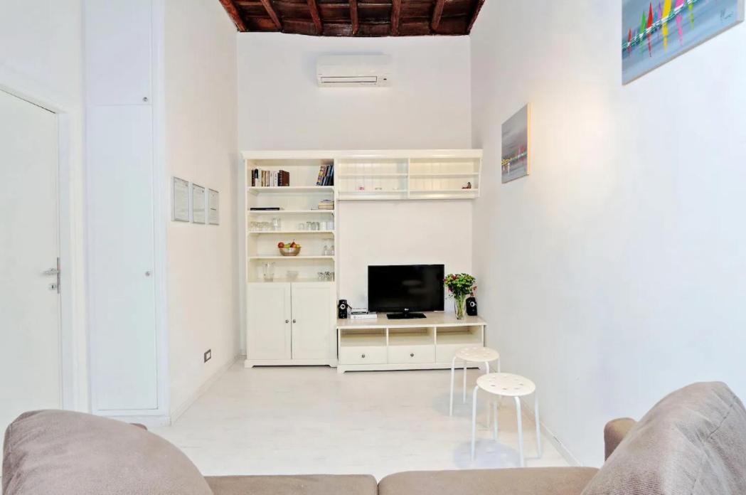 Apartment Campo De Fiori Charm *