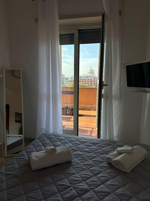 Apartment Eur-motagnola Attico 2bedr 280 Terrace View *