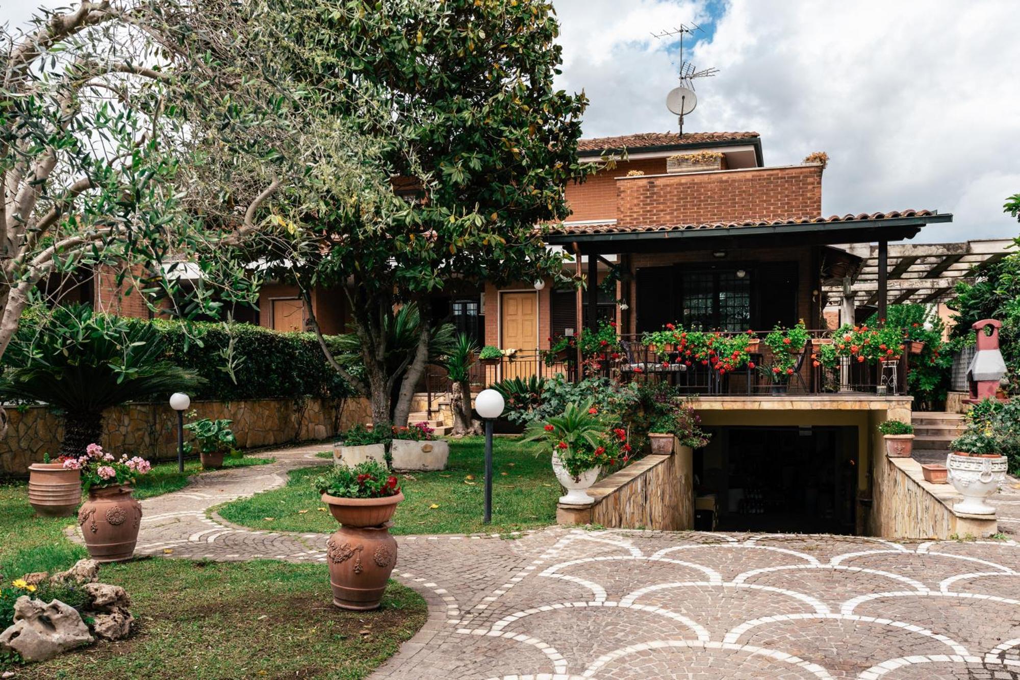 La Fragola Bed & Breakfast
