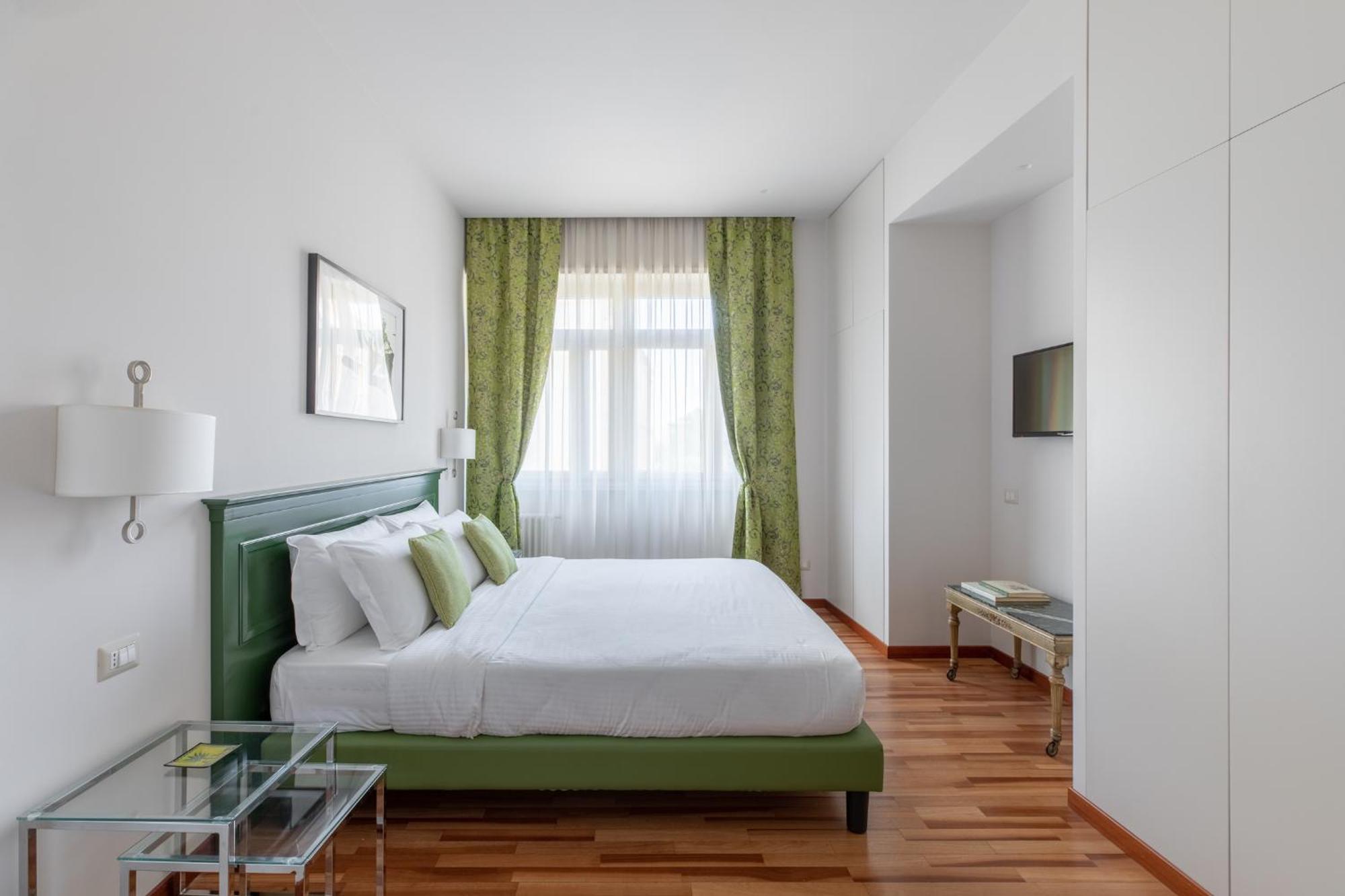 Apartment Iflat Penthouse Chic Near Piazza Del Popolo *