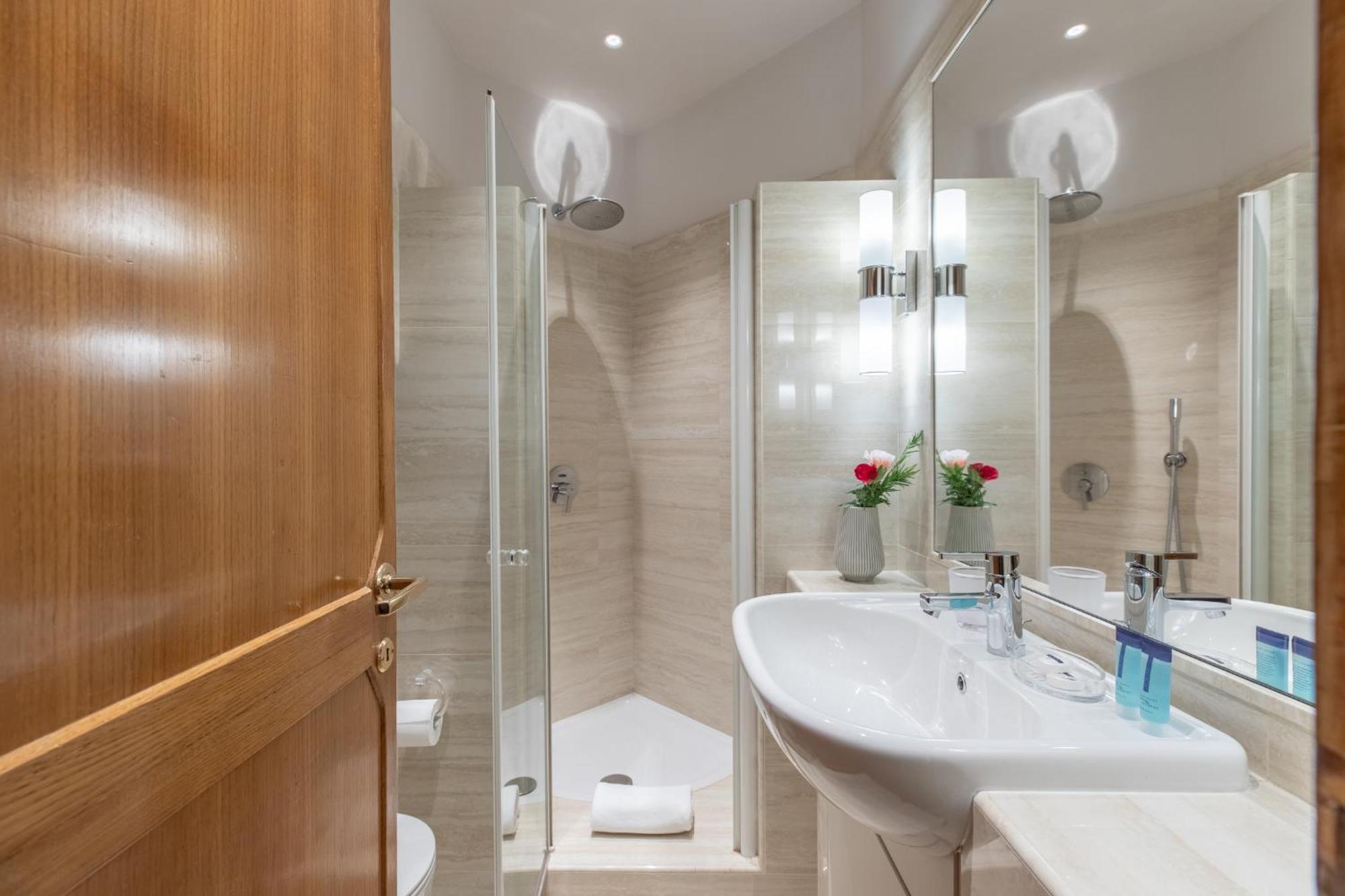 Apartment Iflat Penthouse Chic Near Piazza Del Popolo Rome