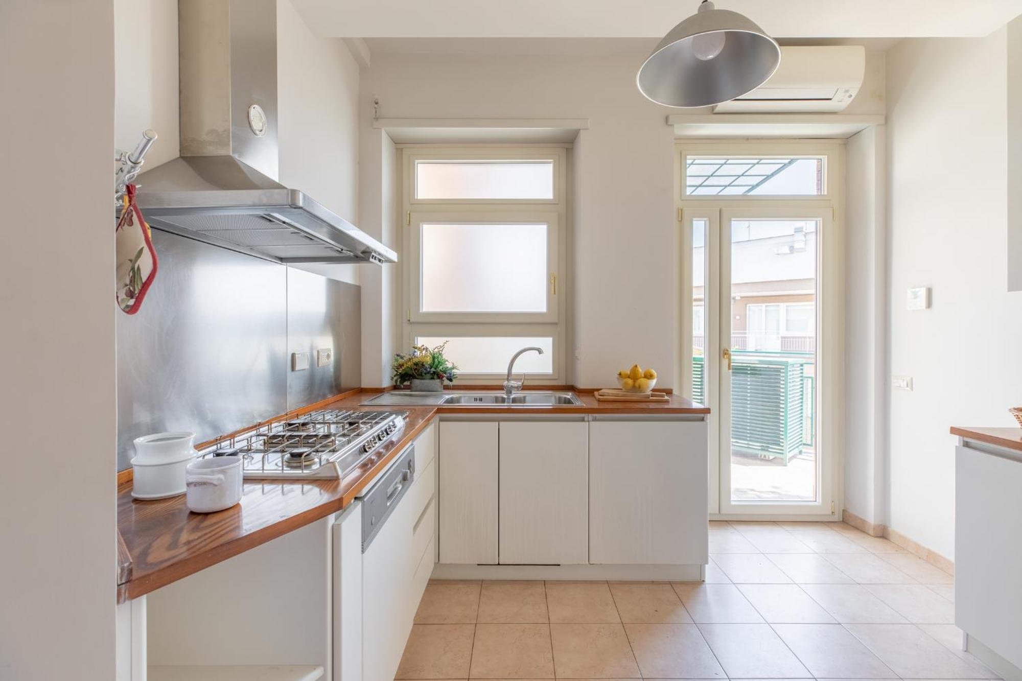 Apartment Iflat Penthouse Chic Near Piazza Del Popolo