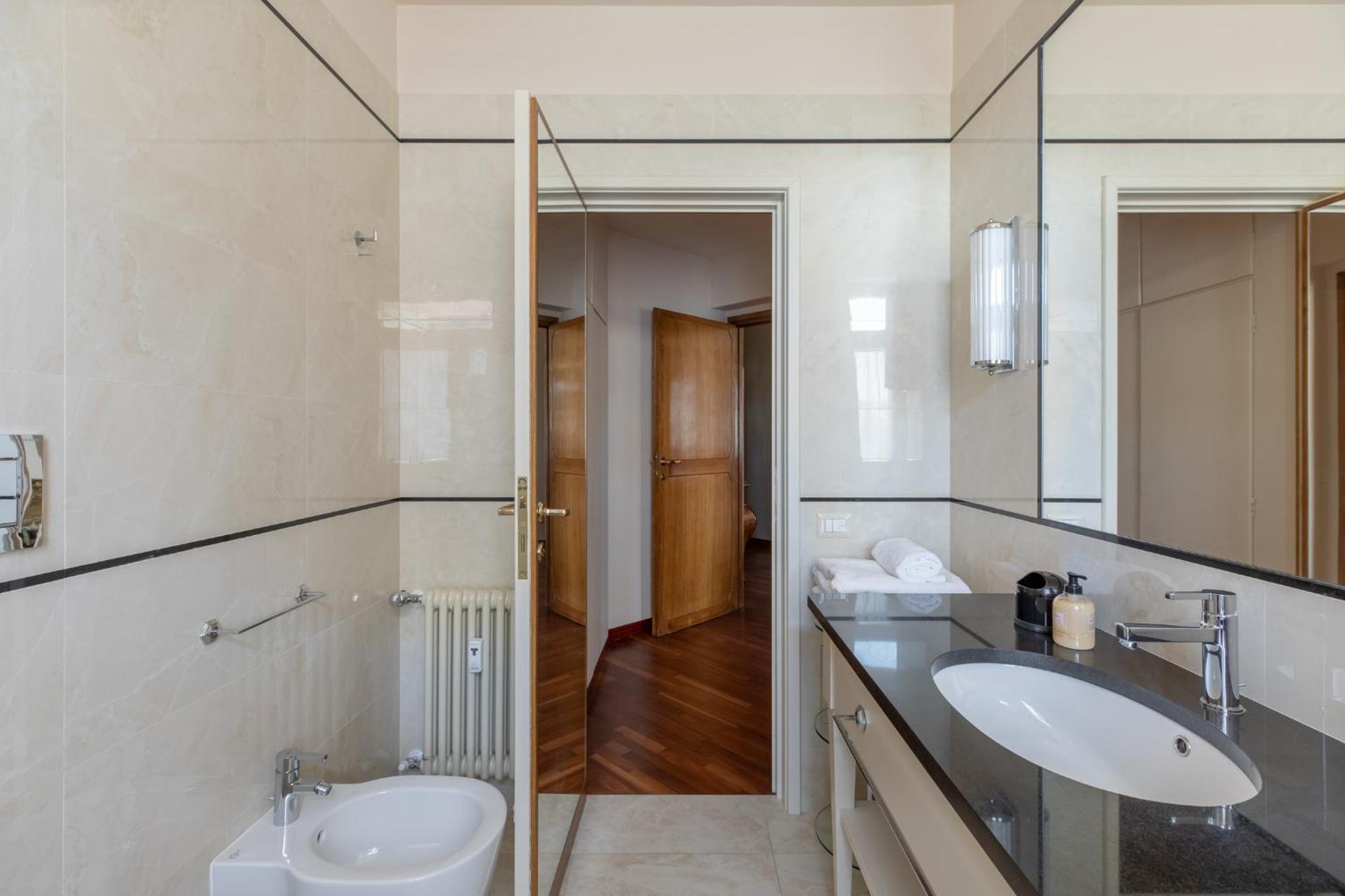 Apartment Iflat Penthouse Chic Near Piazza Del Popolo *
