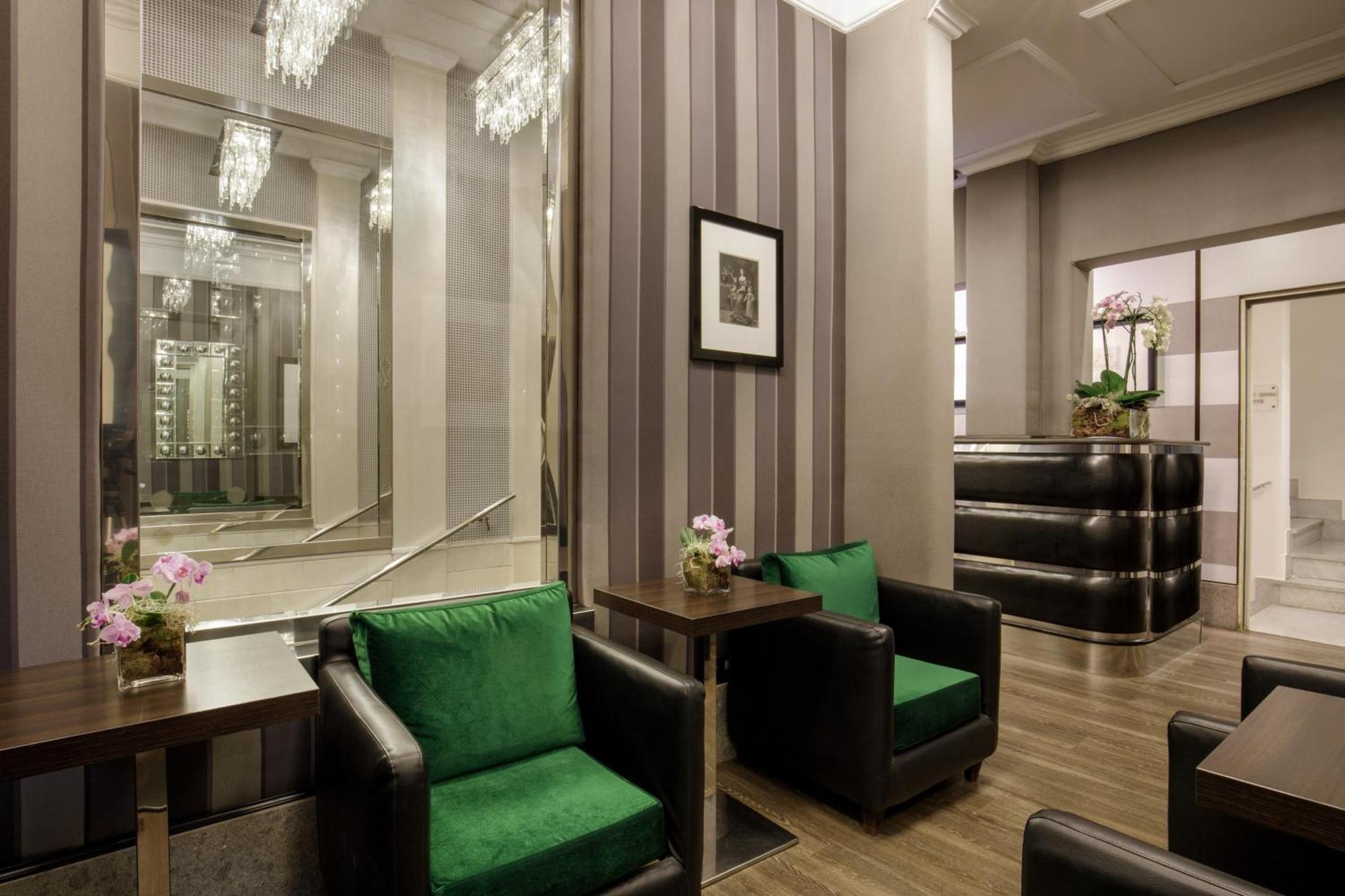 Hotel Royal Court 4*