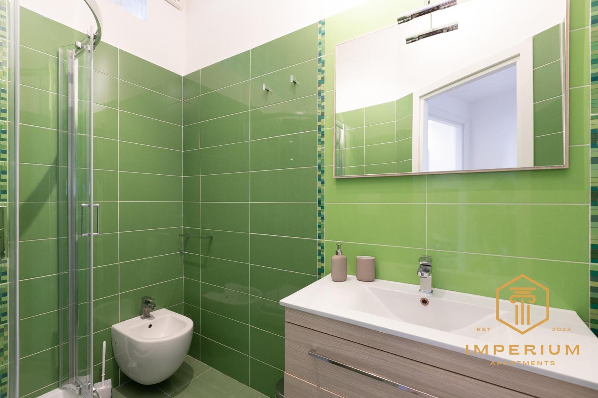 Imperium Deluxe - 300mt To Metro B, 3 Bedrooms, Panoramic View, A-c Rome