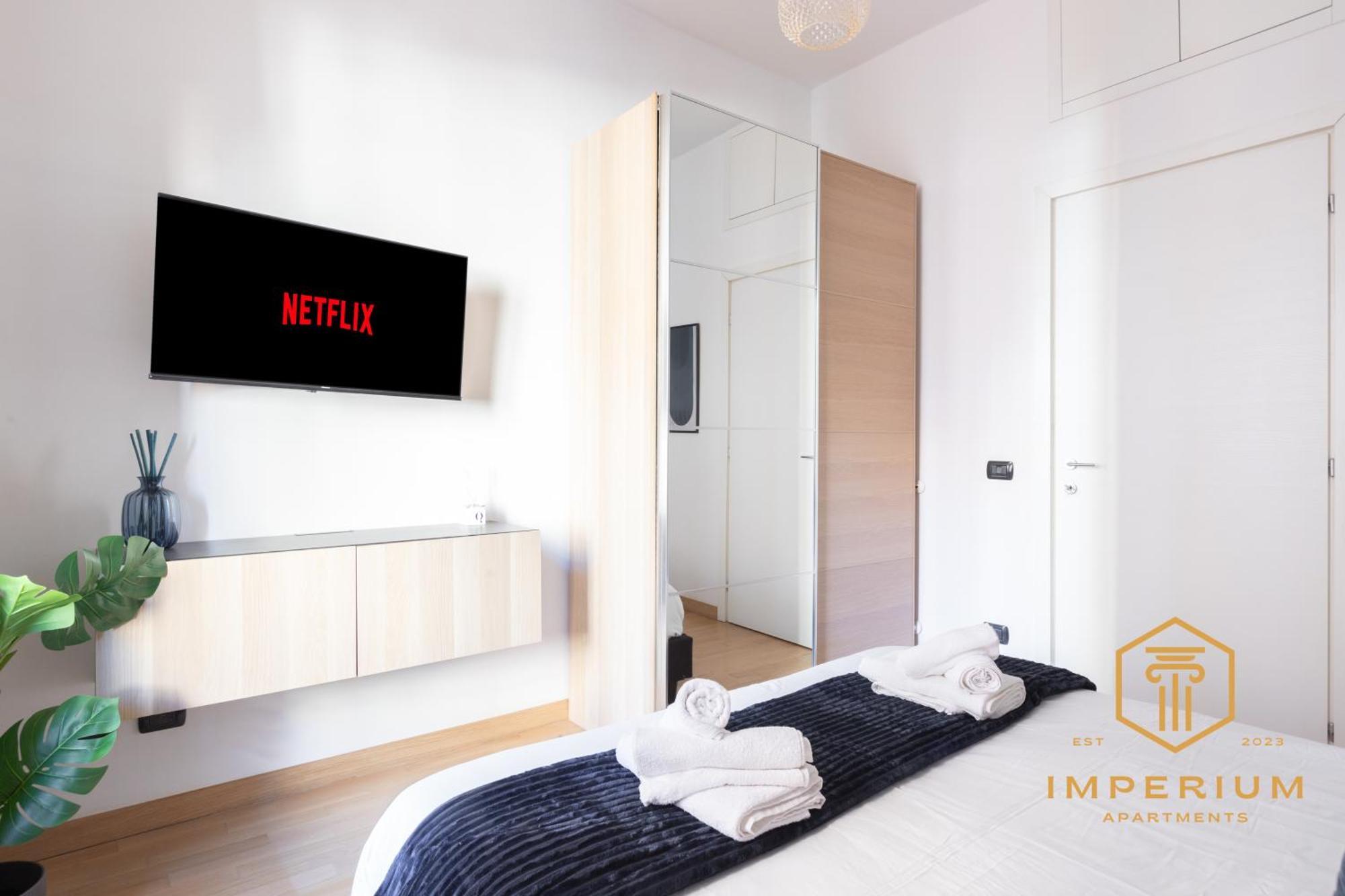Imperium Deluxe - 300mt To Metro B, 3 Bedrooms, Panoramic View, A-c Rome