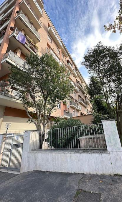 Eur-motagnola Attico 2bedr 280 Terrace View Apartment *