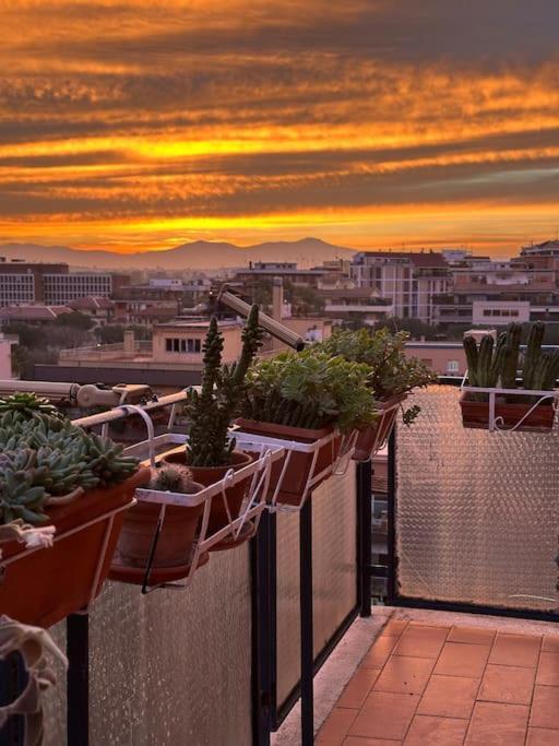 Eur-motagnola Attico 2bedr 280 Terrace View