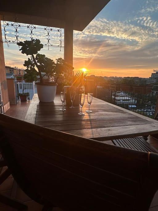 Eur-motagnola Attico 2bedr 280 Terrace View Apartment Rome