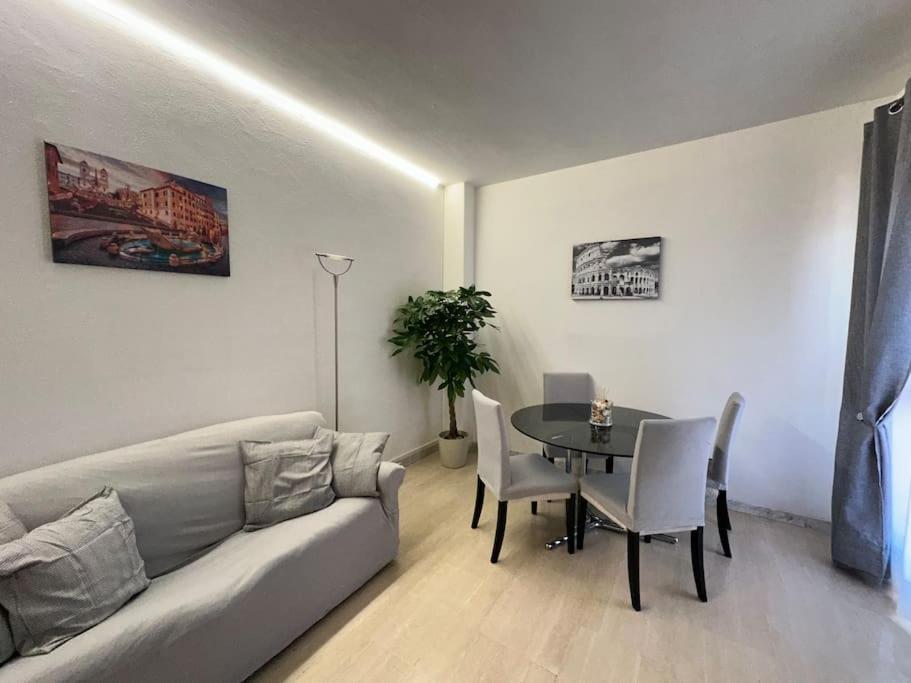 Eur-motagnola Attico 2bedr 280 Terrace View Rome