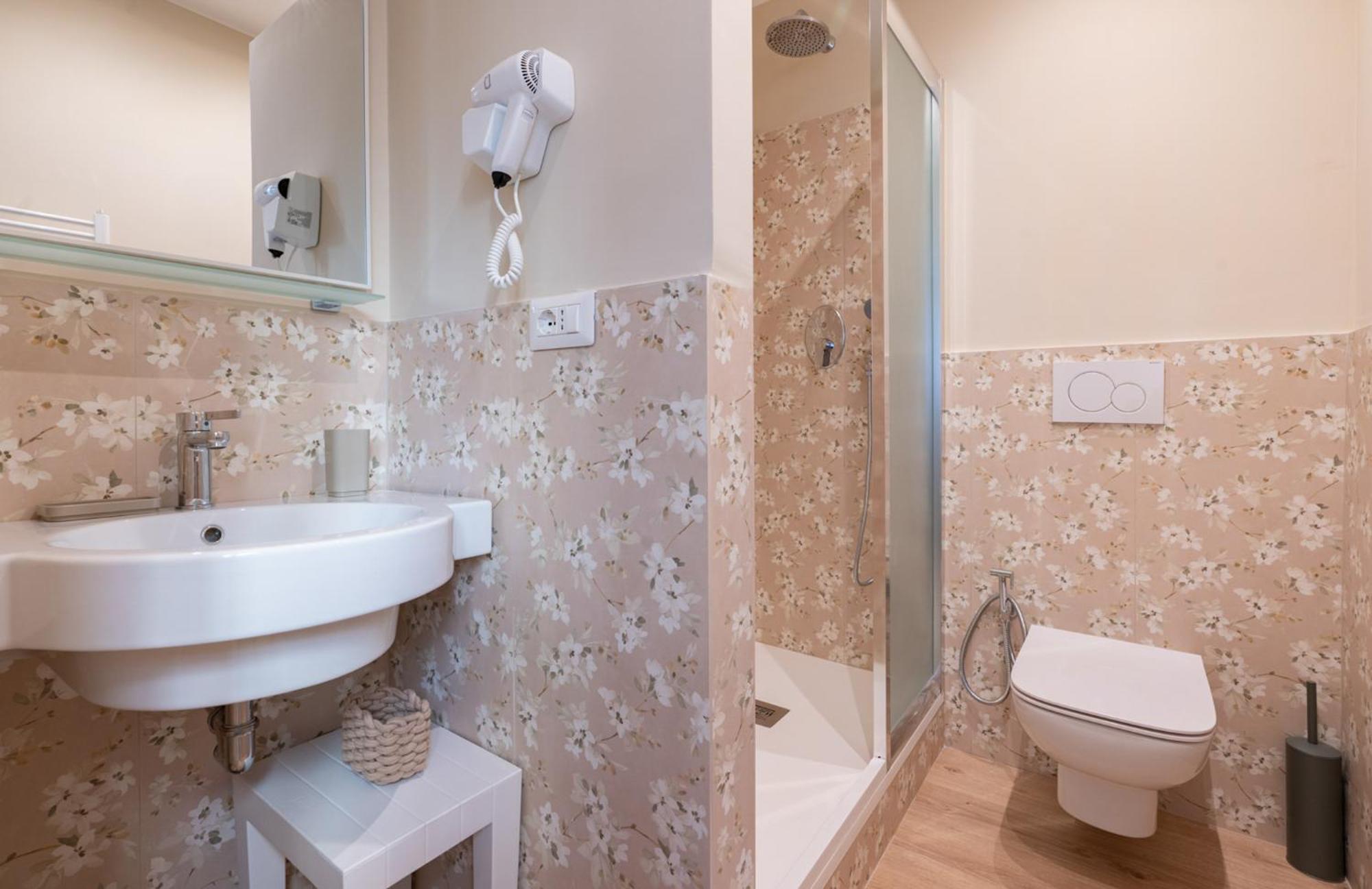 Residenza Lucrezio Guest house Rome