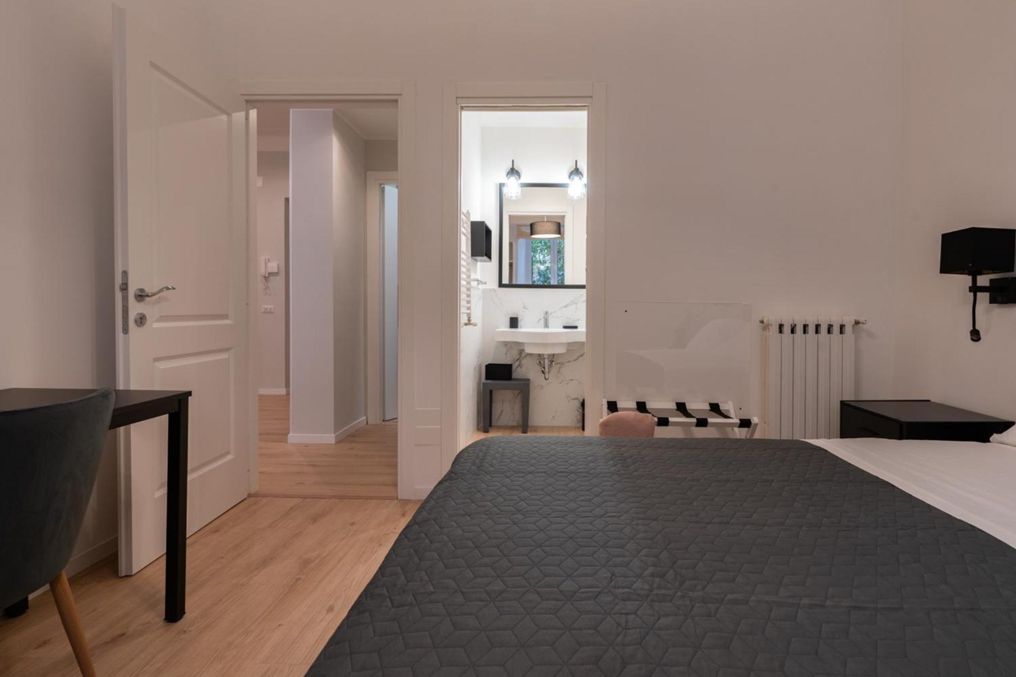 Residenza Lucrezio Guest house *