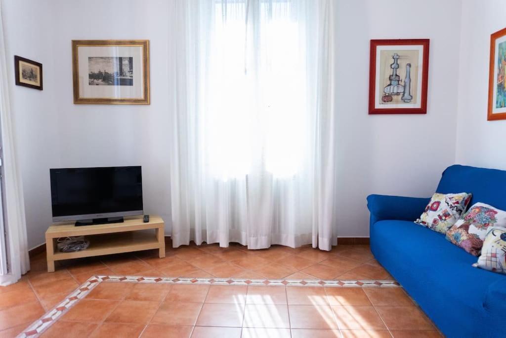 Corradi 4 With Terrace Appartement *