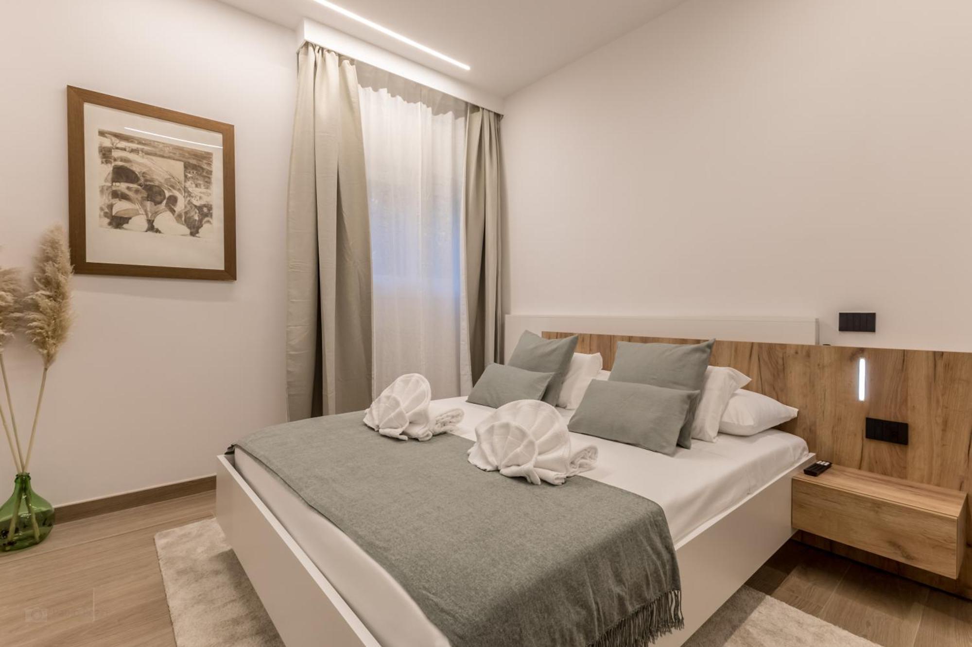 Borghese - Futuristic Apartment Rome