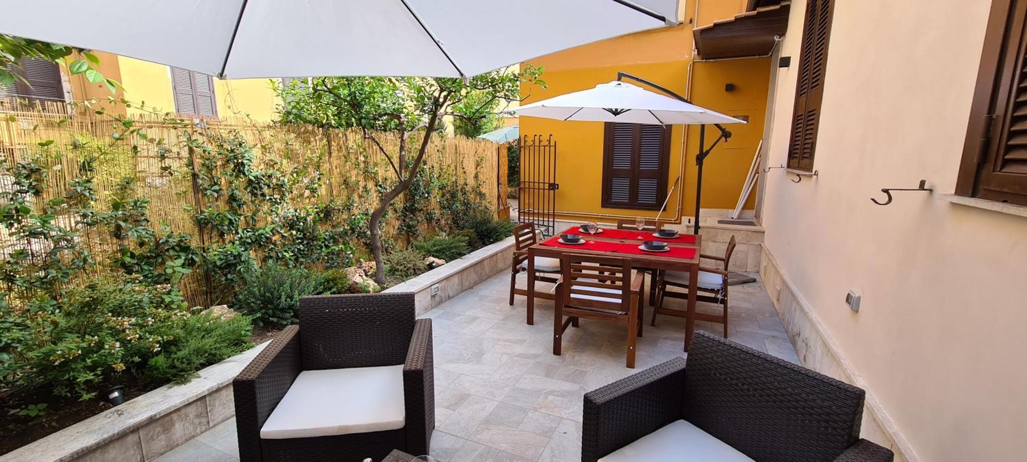 Trastevere Incantevole Con Patio Esterno Privato Apartment *