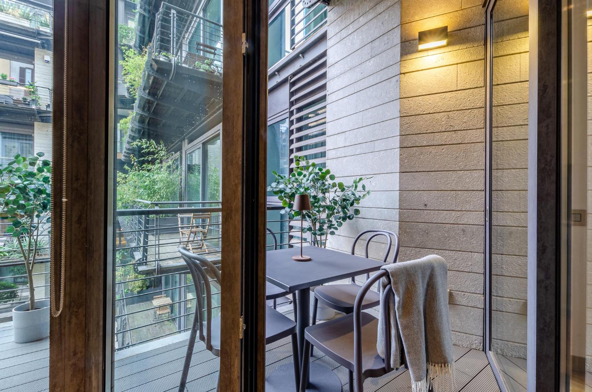 Domus Urbana 152 Apartment *
