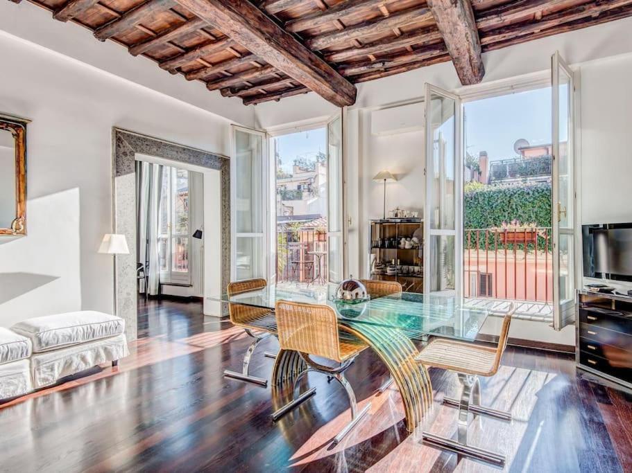 Luxury Spanish Steps Terrace Apartment