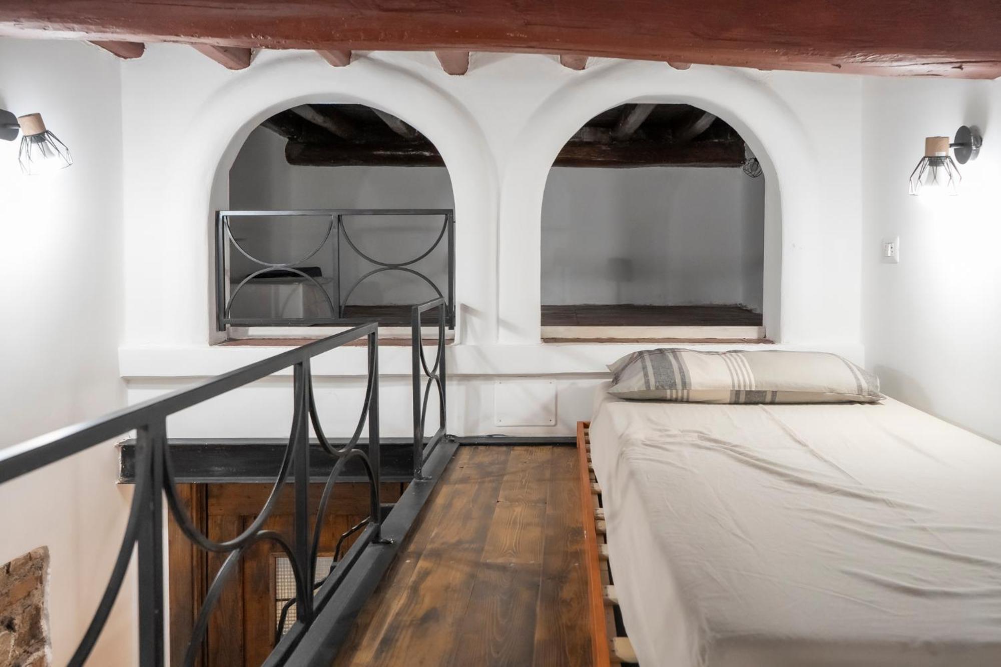 Apartment Domus Castle Colosseum - Rione Monti *