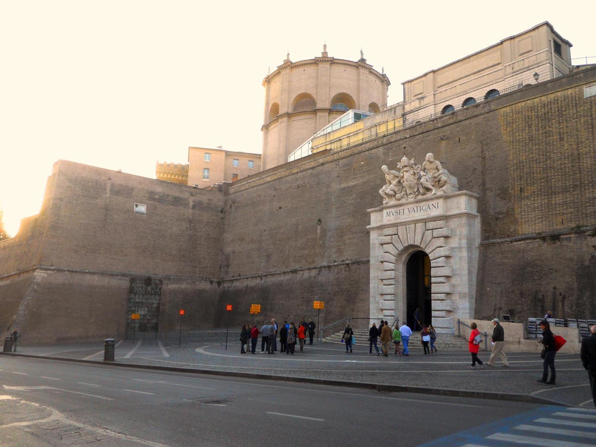 “suite Vaticano City” Rome
