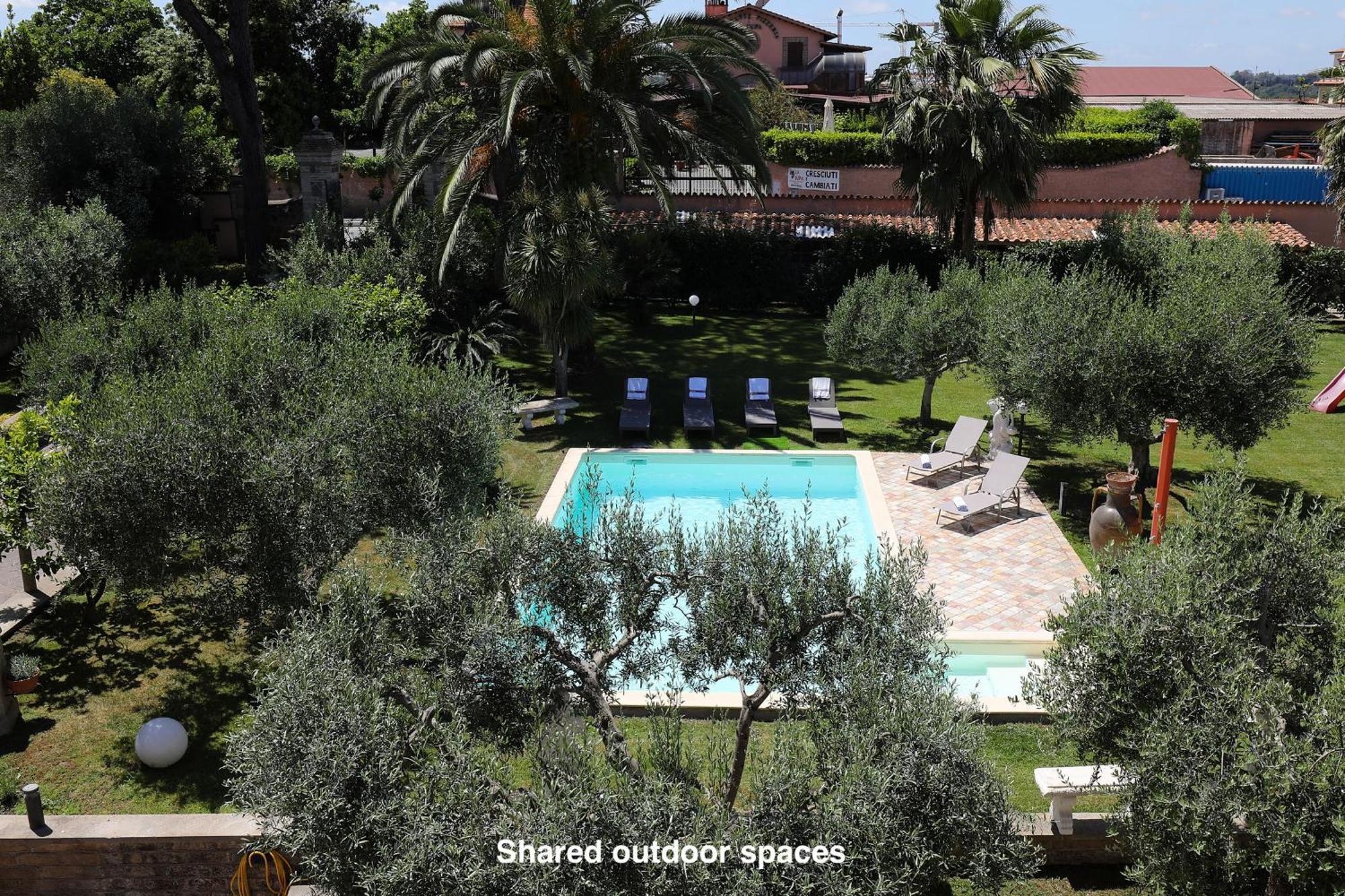 Villa Con Piscina Roma