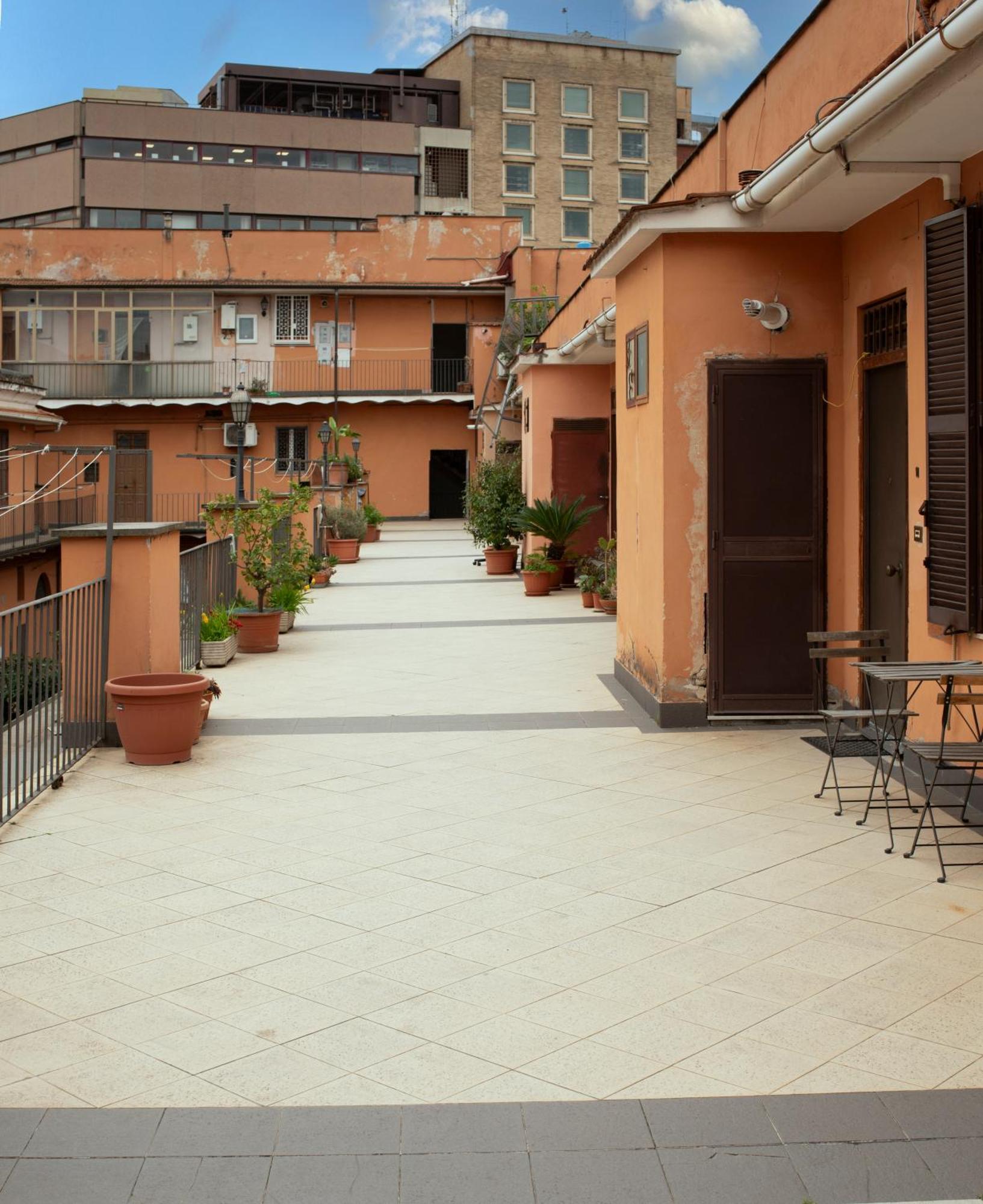 Dreaming Apartment