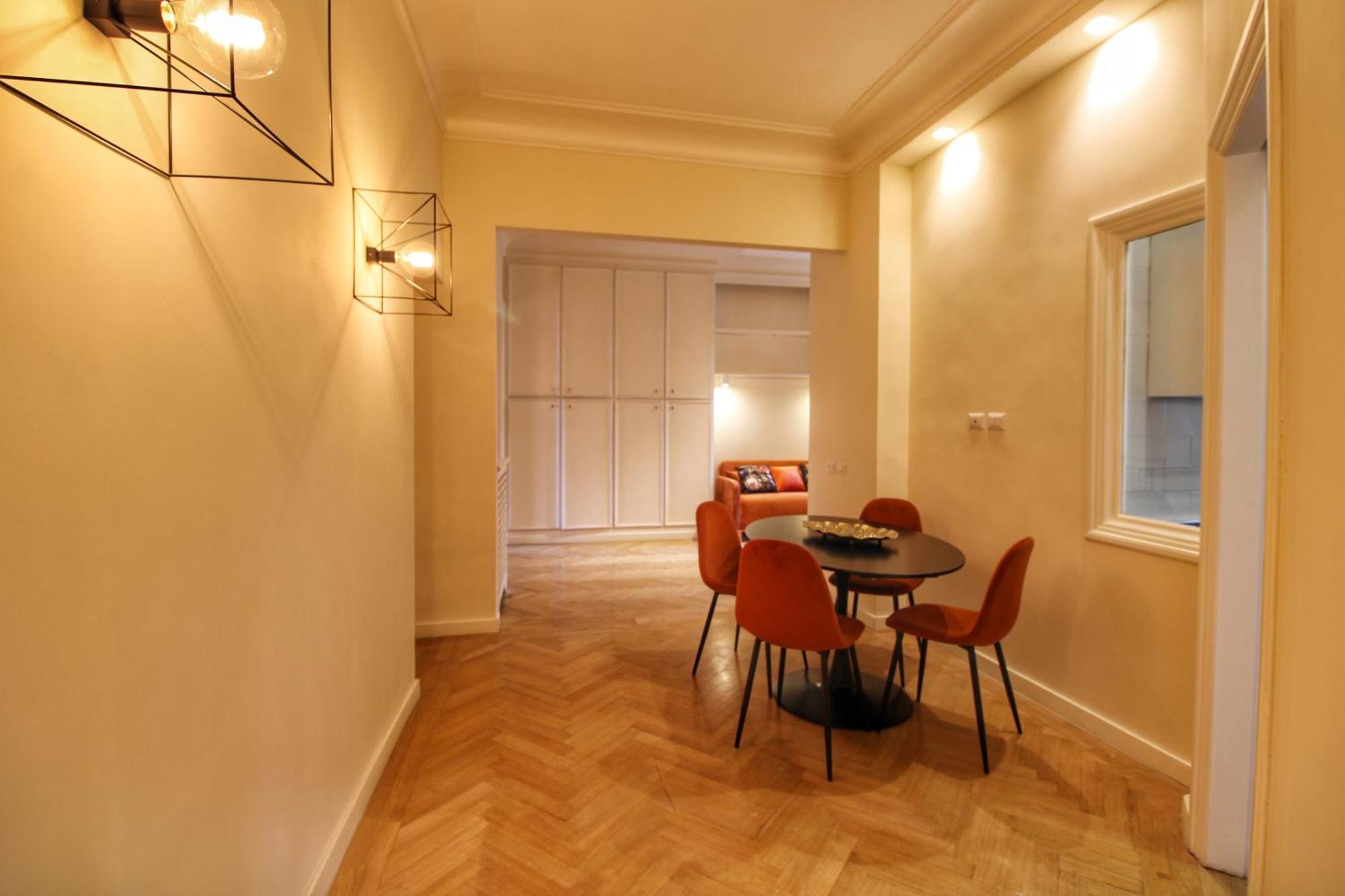 Domus Mazzini * Rome