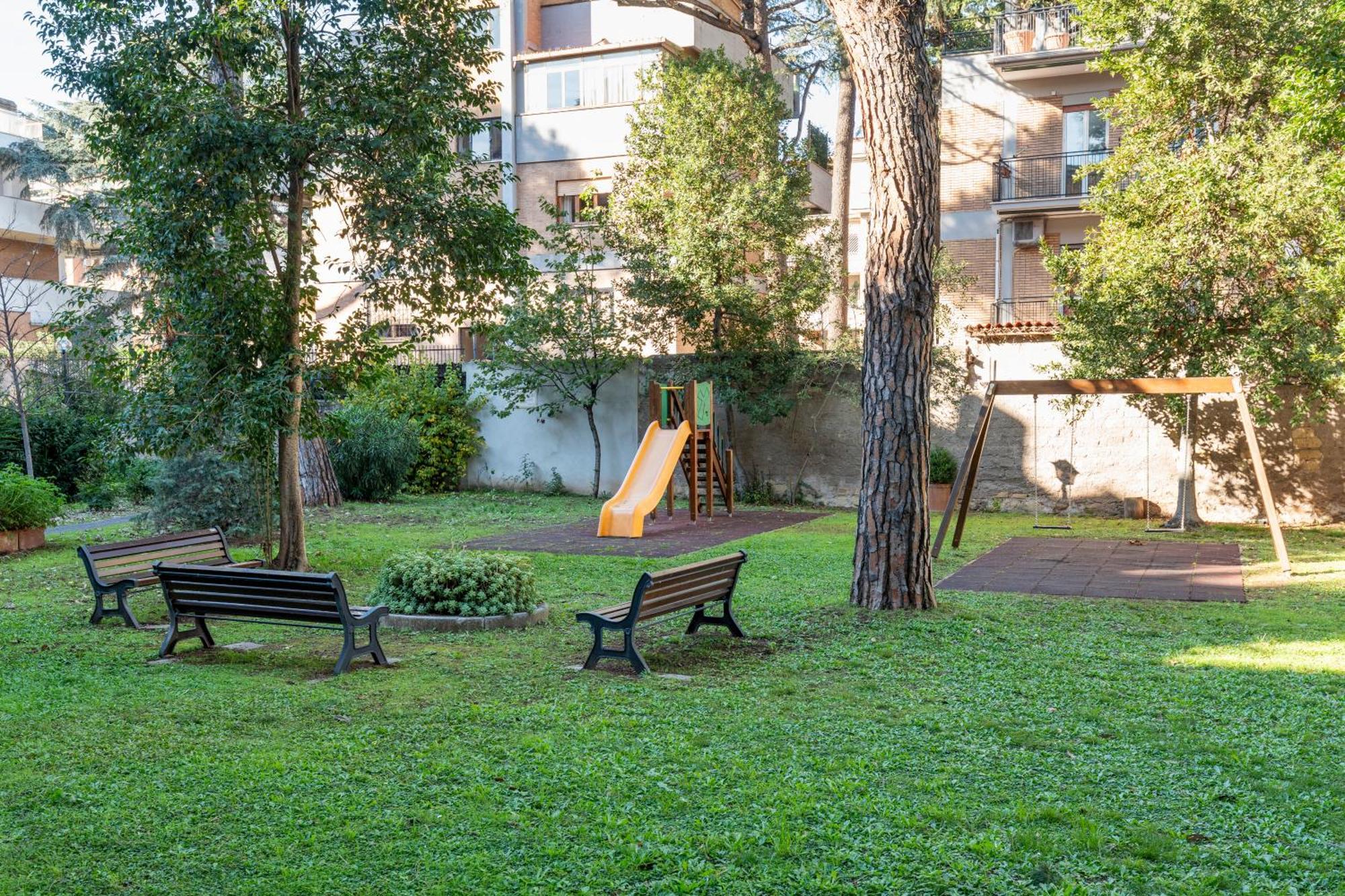 Parco Degli Acquedotti 3bedr Apartment Rome