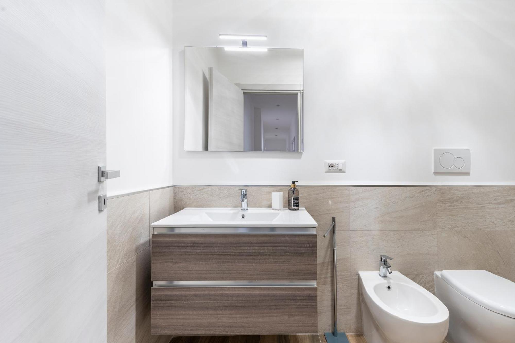 Apartment Parco Degli Acquedotti 3bedr
