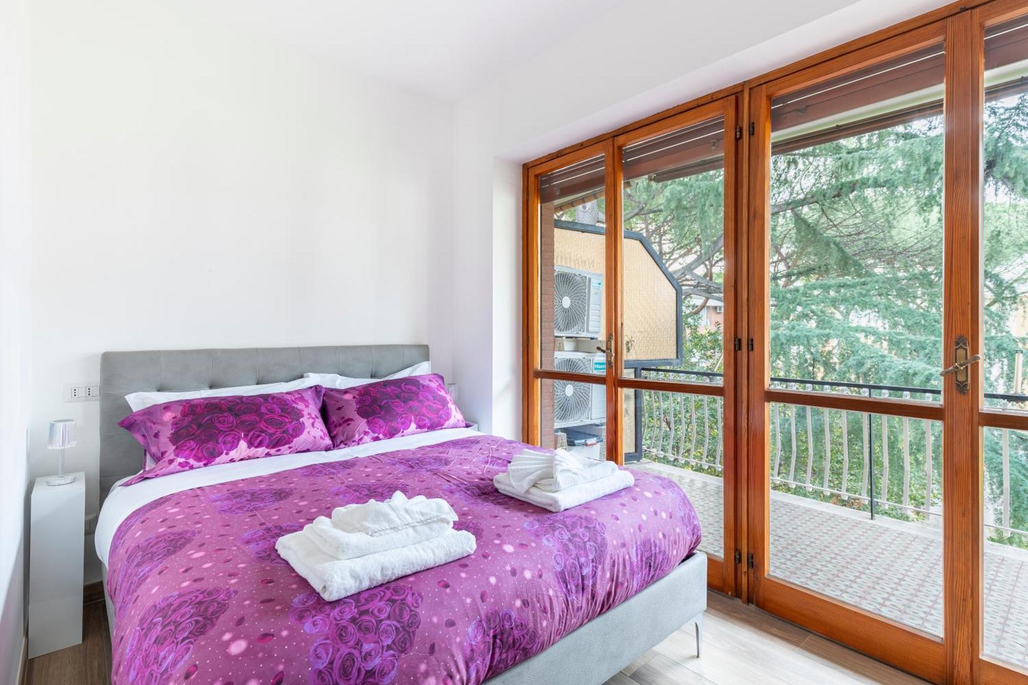 Apartment Parco Degli Acquedotti 3bedr Rome