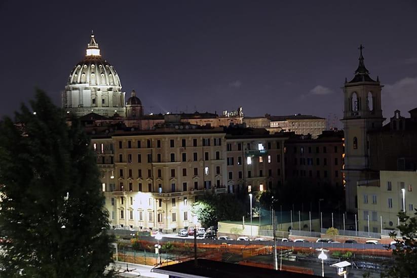 Spqr - St.peter's Quality In Rome, Italy Rome