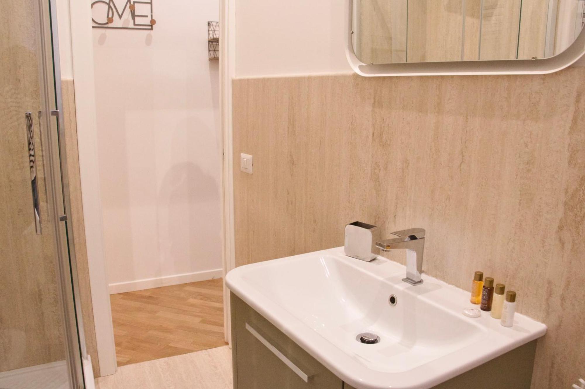 Giulia By Adg Apartment Rome