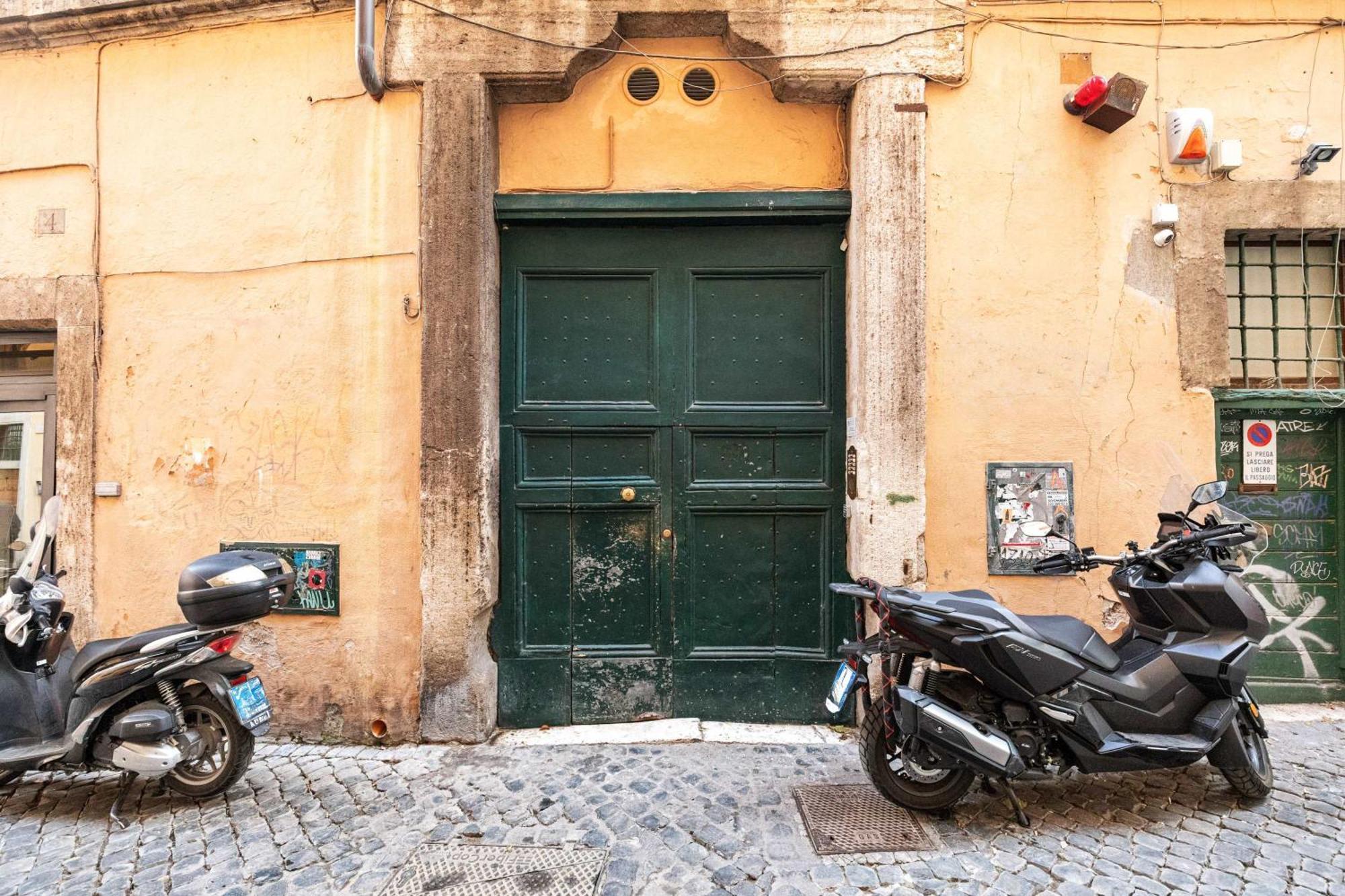 Navona Charming By Romeloft Rome