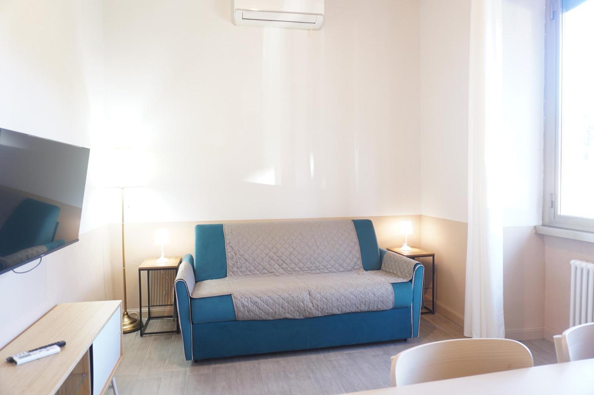 Cozy In The Heart Of Garbatella Rome