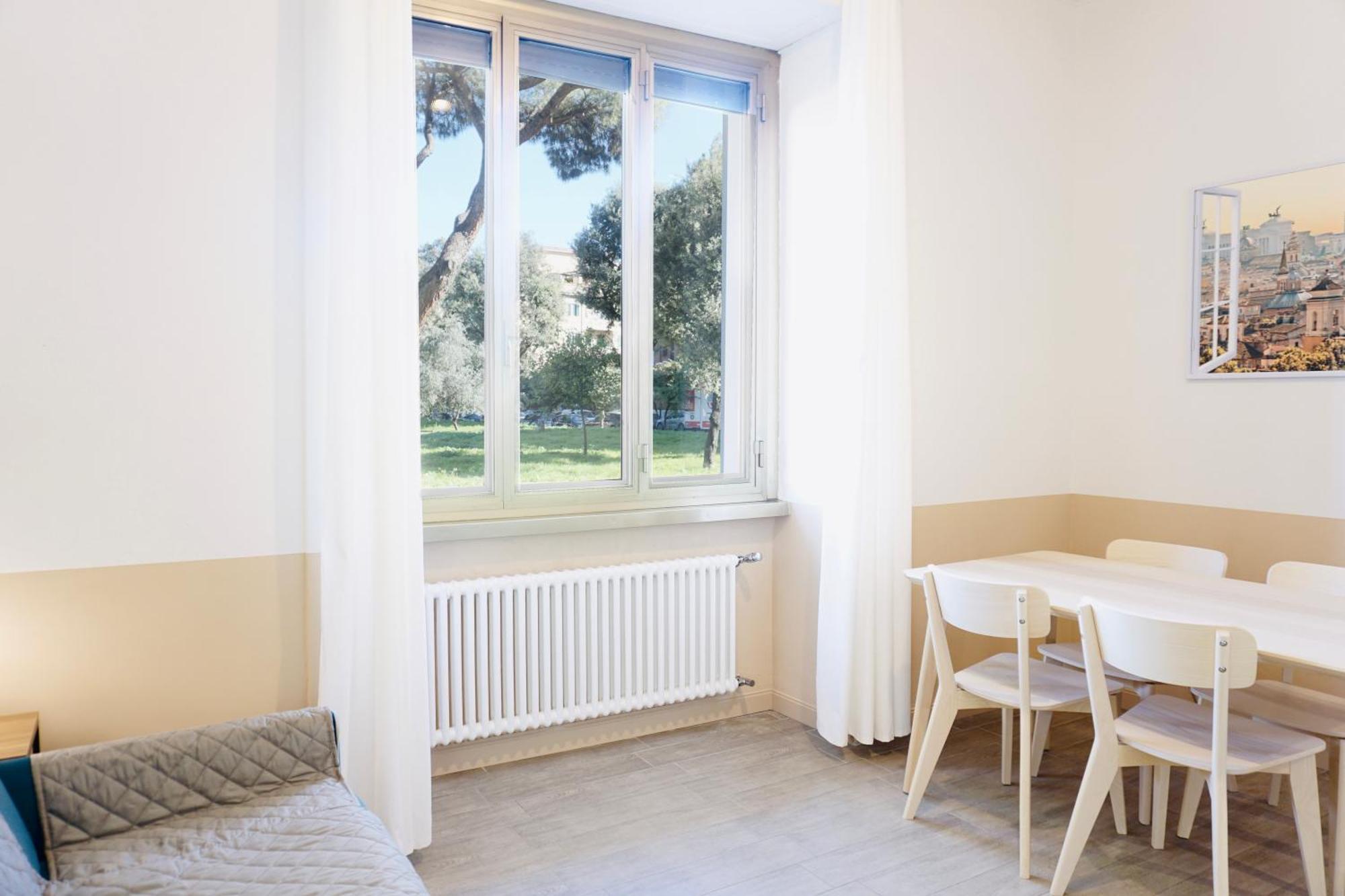 Cozy In The Heart Of Garbatella Rome