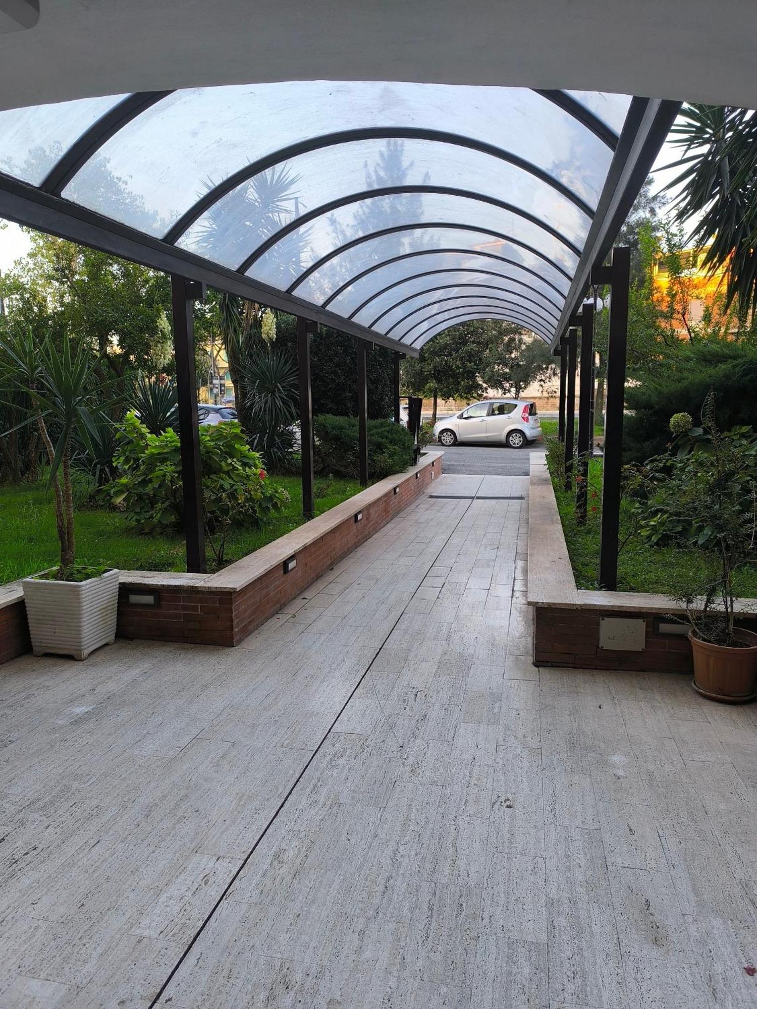 Domus Laurentina - Vicinanze Cecchignola E Metropolitana Apartment Rome