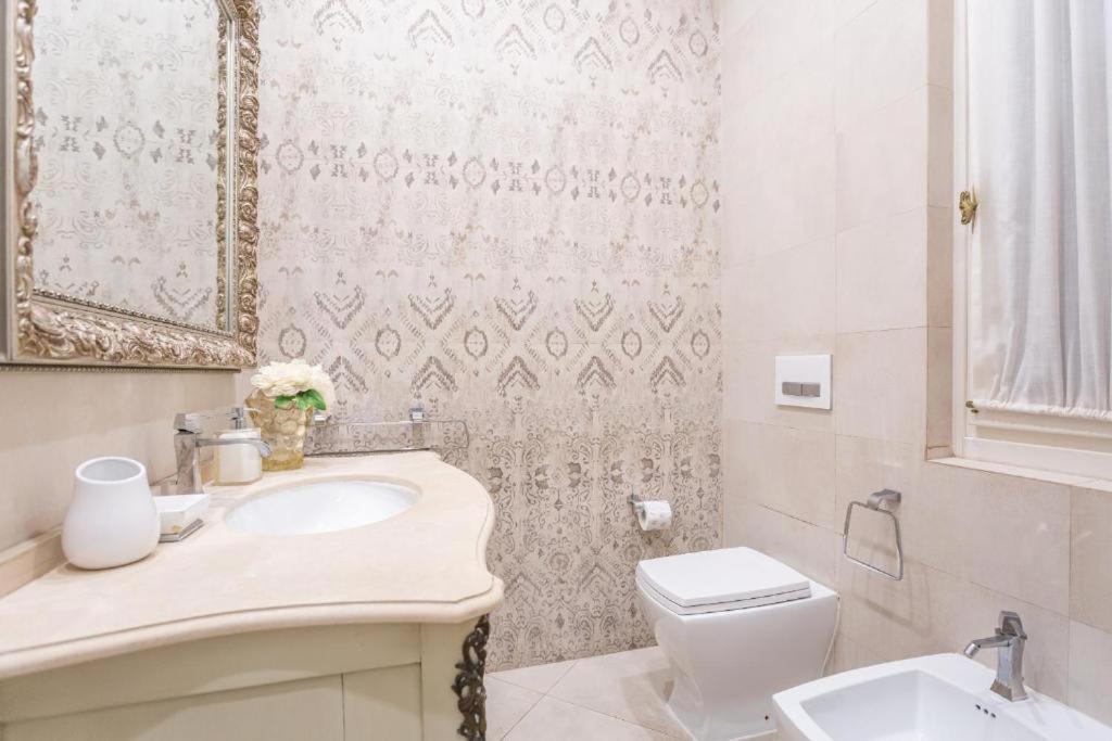 Raffinato Vicino Piazza Del Popolo Apartment