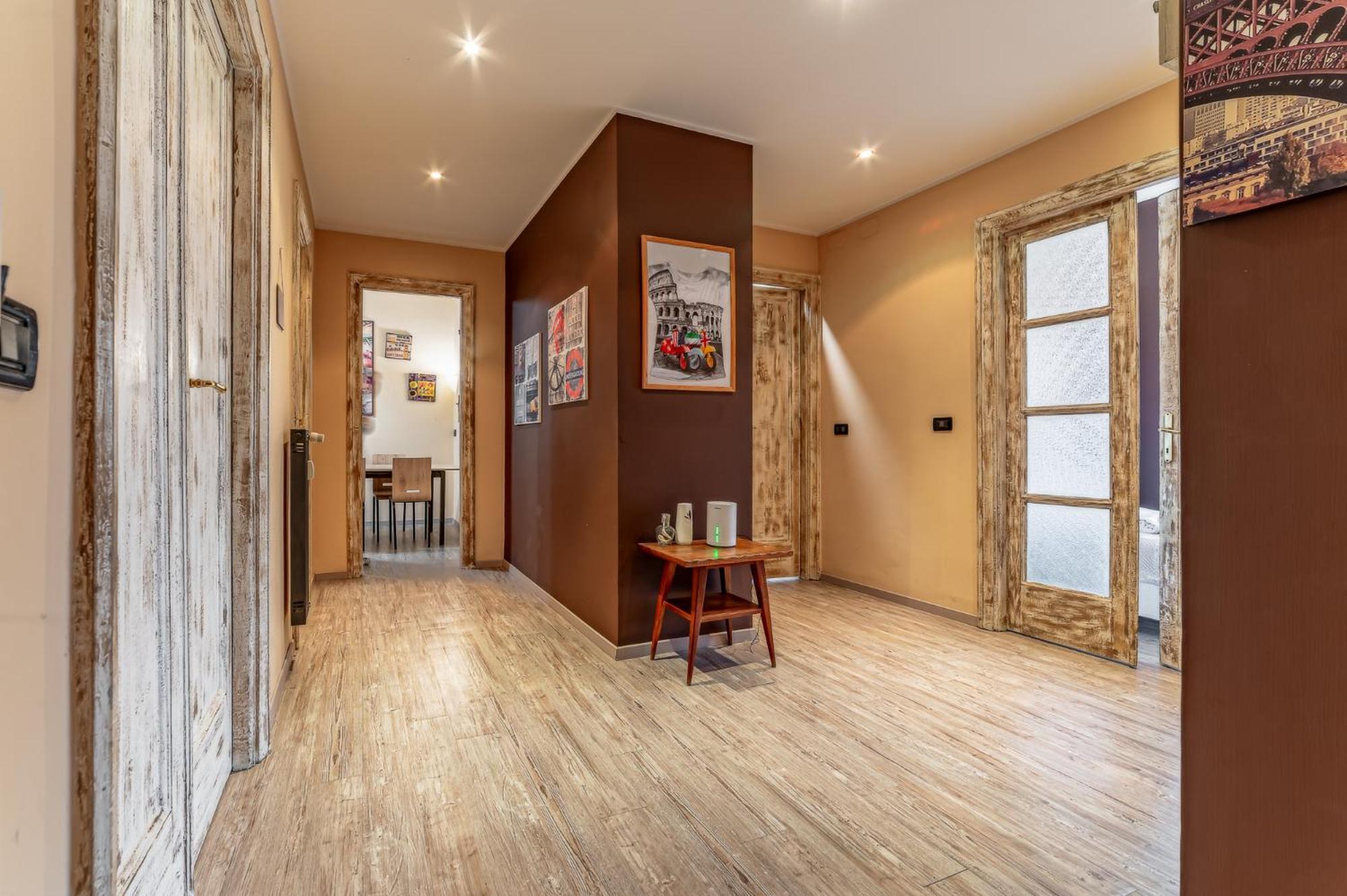 Claudio Flat - Metro Re Di & Wi-fi Apartment *