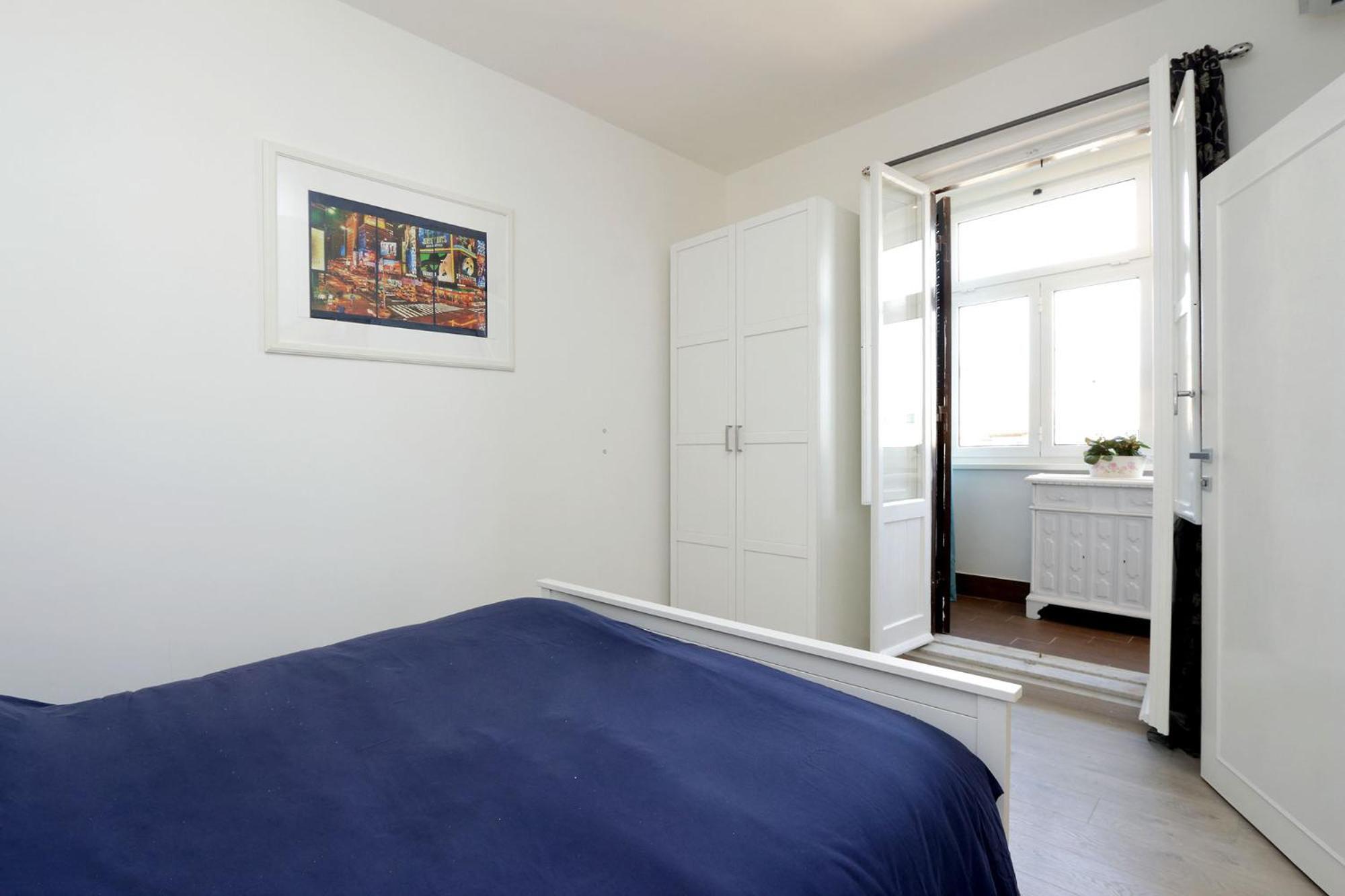 Bright Vatican 2 Bedroom Appartement *