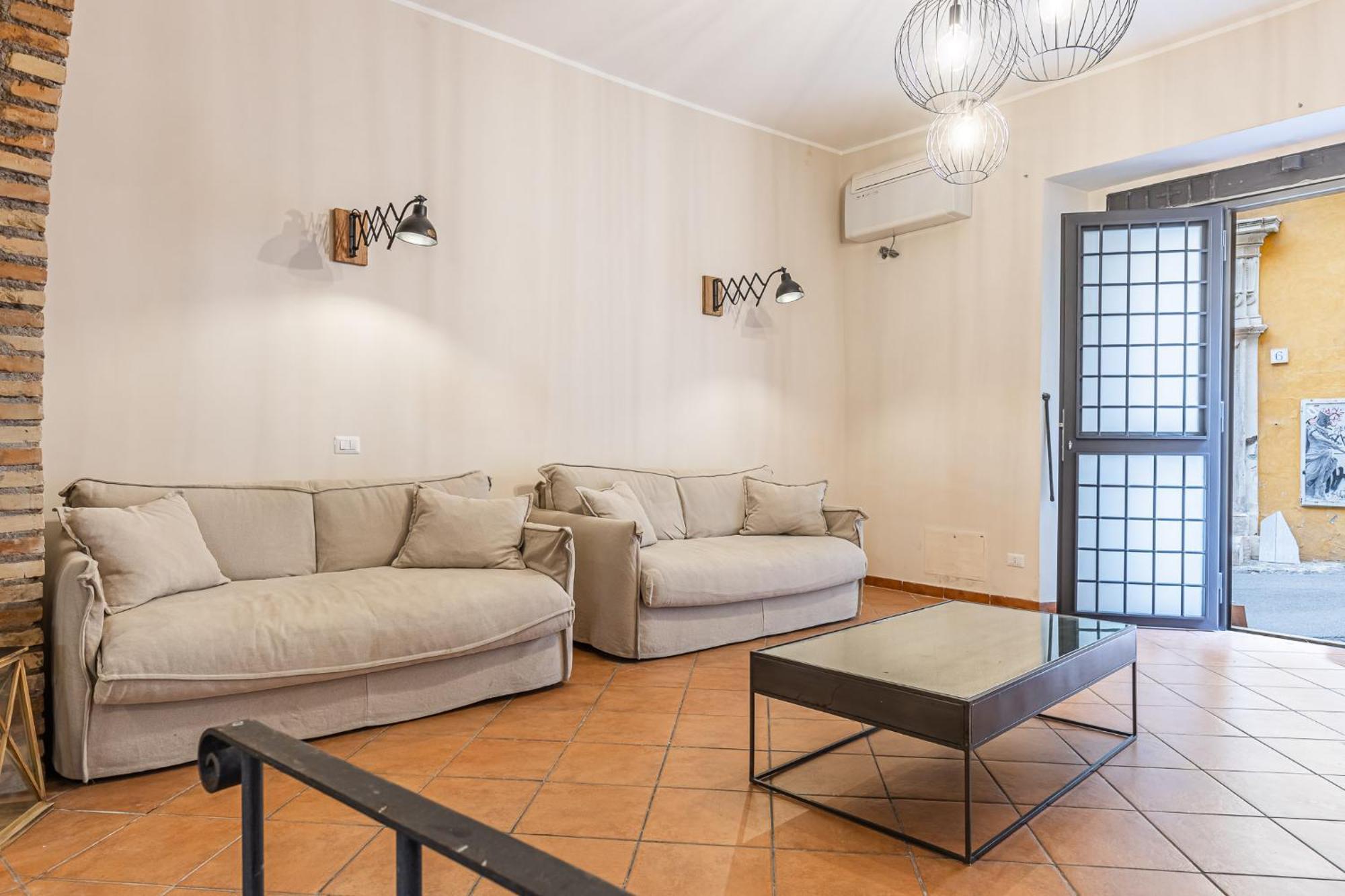Holiday home Imperial Near Colosseum Rome