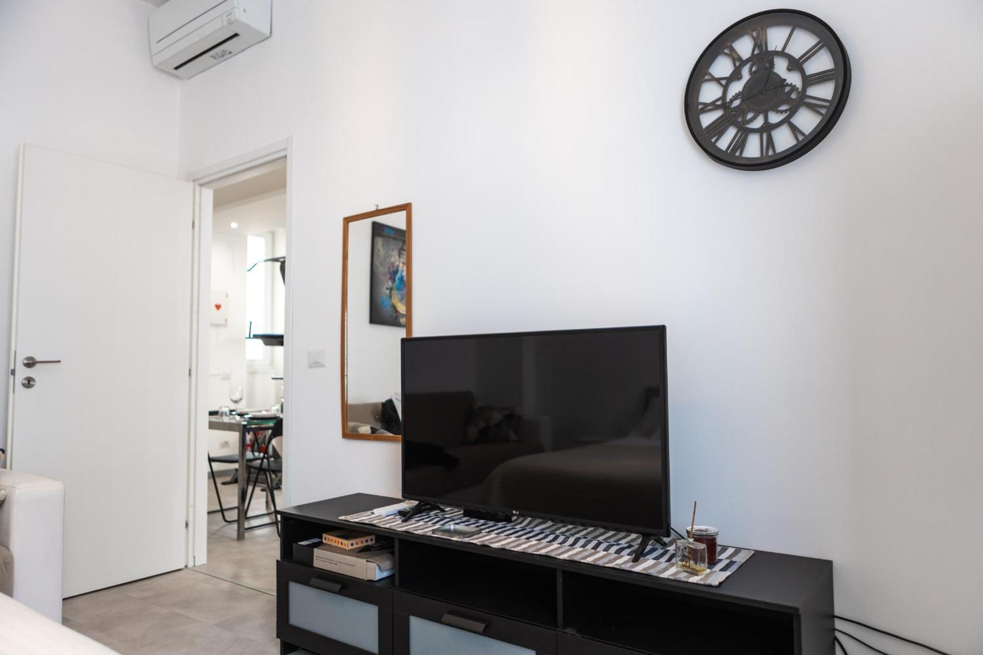 Open House - Esclusivo A Pochi Passi Dalla Metro Apartamento *