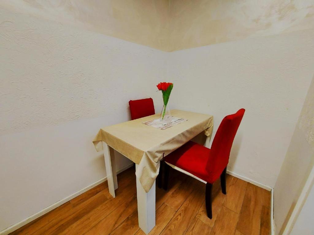 Free Breakfast- Cozy Steps From The Colosseo Apartment *