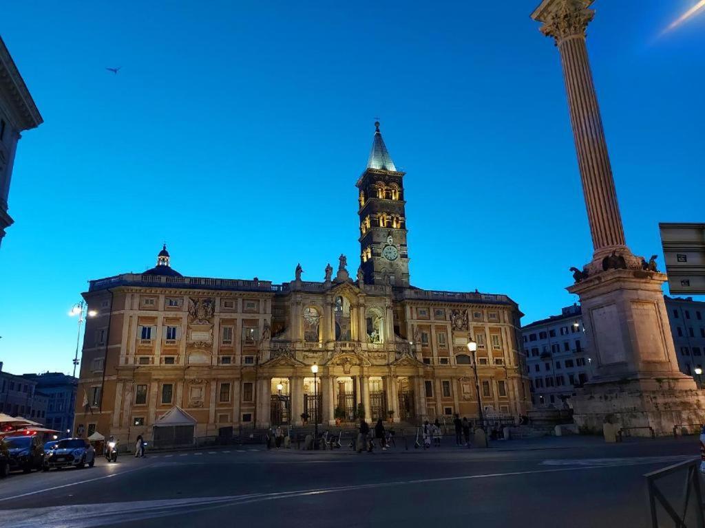 Apartment Free Breakfast- Cozy Steps From The Colosseo Rome