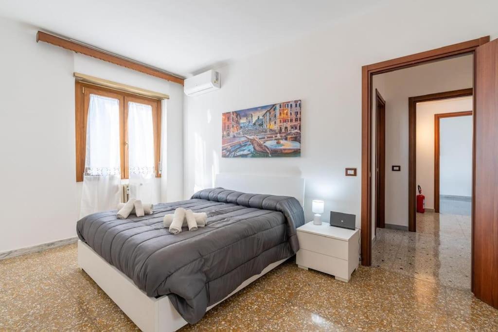 A 100m Dal Tram Gordiani House Apartment *
