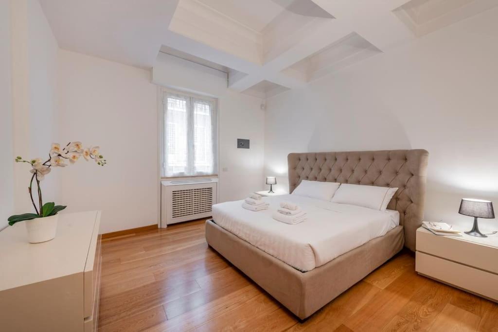 2 - Exclusive 2bedroom & 2bathroom Apartment *