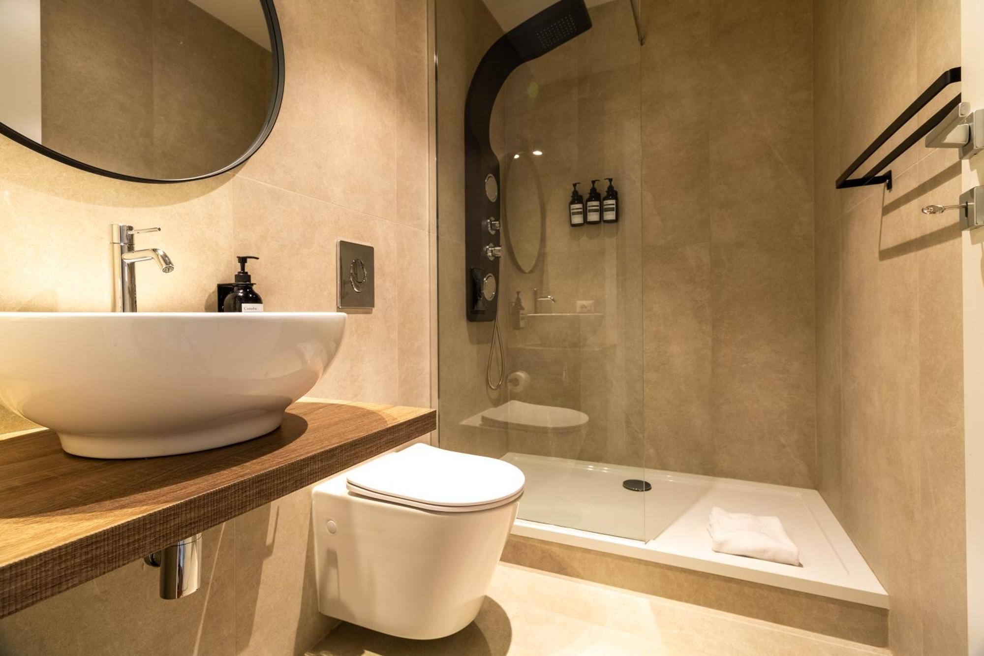 Cunabu Emilio Hotel 4*